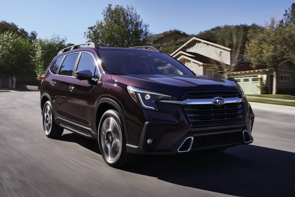 Обновленный Subaru Ascent: Новый взгляд на популярный кроссовер