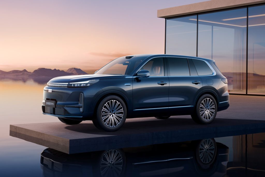 Флагманский кроссовер Geely Galaxy M9: идеальный баланс цены и оснащения