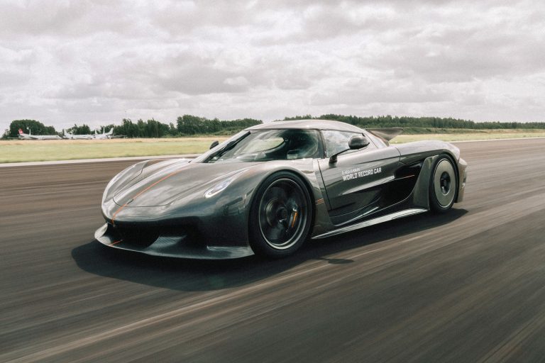 Koenigsegg Jesko Absolut: Новый рекорд в мире суперкаров