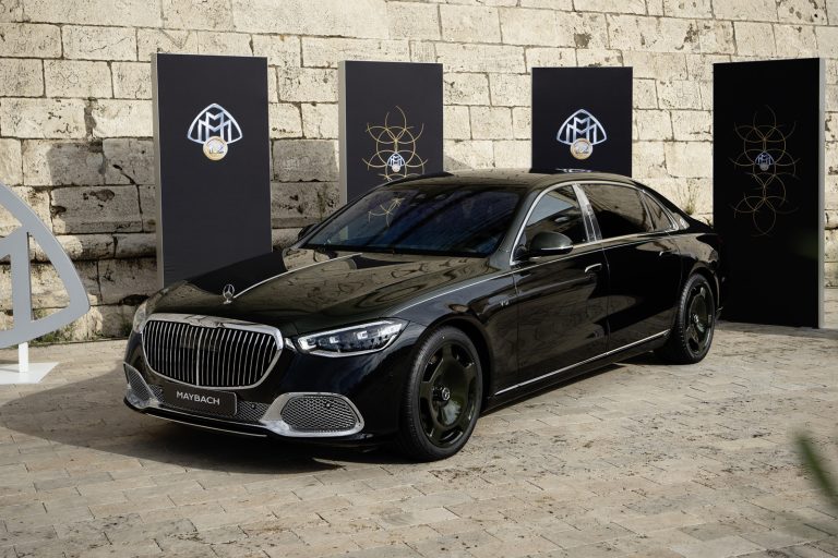 Элегантность и мощь: Mercedes-Maybach S-Class V12 Edition с золотым декором