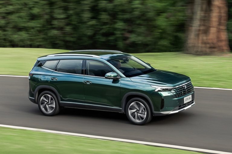 Кроссовер Jetta VS8: Привлекательные цены и новые возможности