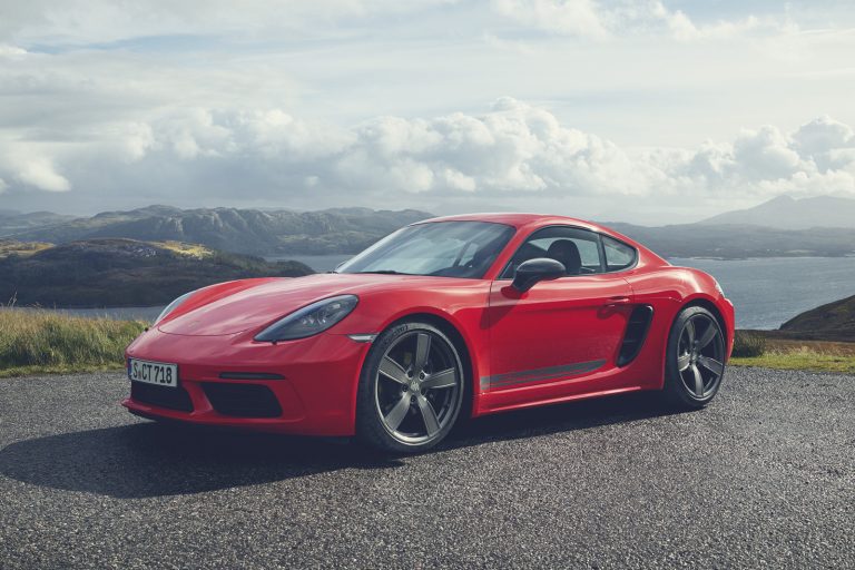 Новые горизонты Porsche 718: Двигатели внутреннего сгорания возвращаются