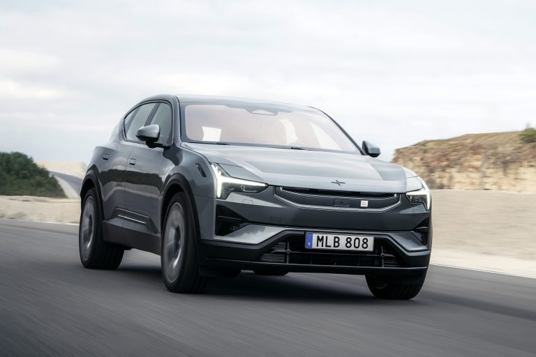 Кроссовер Polestar 3: Переход на 800 Вольт и Снижение Ёмкости Батареи