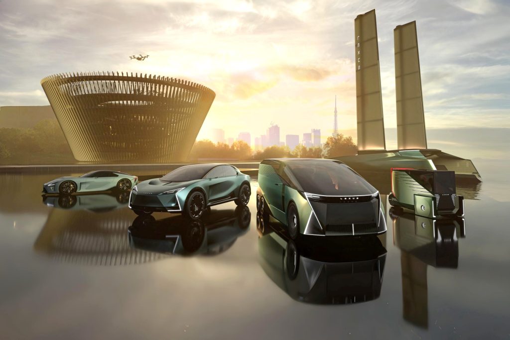 Новые горизонты Lexus: Переосмысление флагманской модели LS и анонс суперкара