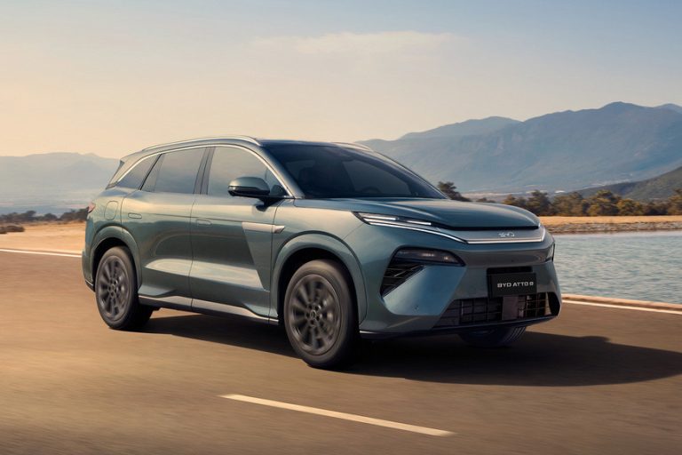 Флагманский кроссовер BYD Tang L: новый взгляд на экспорт под именем Atto 8