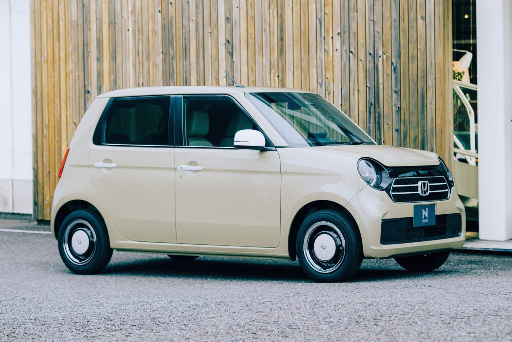 Новая версия Honda N-One: скандинавский стиль и возвращение механики