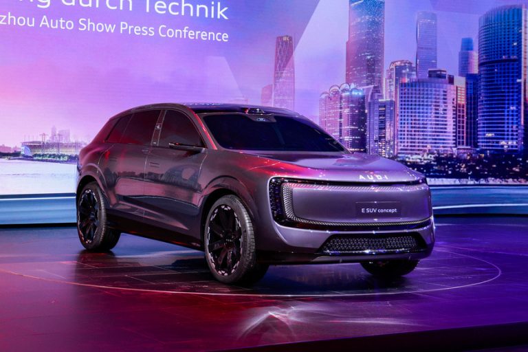 Новый этап для AUDI: от универсала E5 Sportback к кроссоверу E SUV