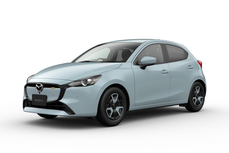 Обновления компактного хэтчбека Mazda2: новые функции и продолжение жизни модели