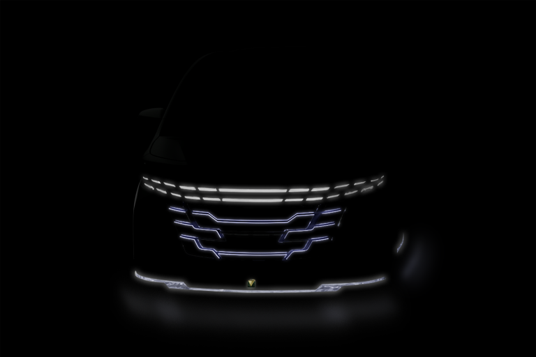 Эксклюзивные версии Toyota Alphard и Lexus RX от Modellista