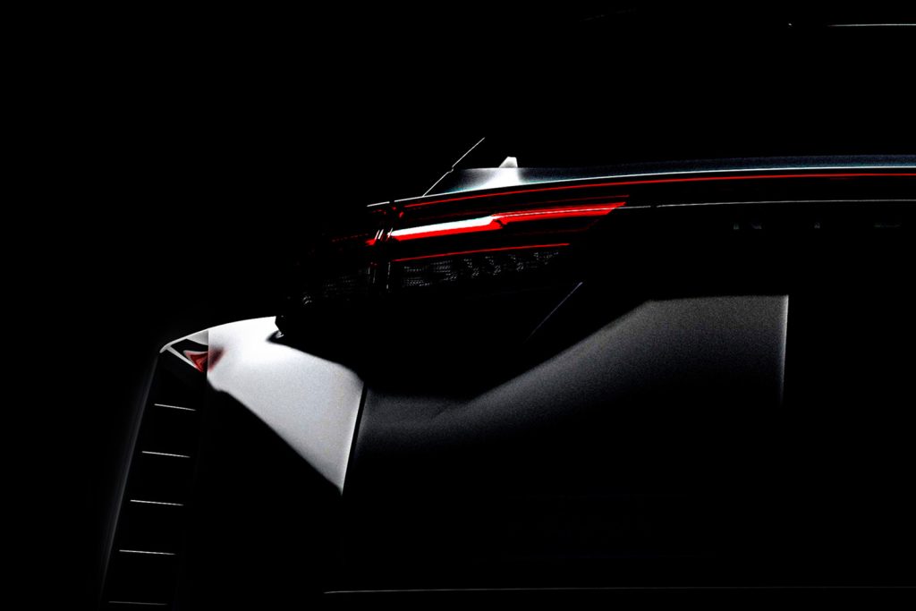 Nissan Nismo: Расширение линейки и первый тизер новинки