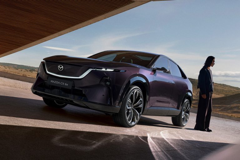 Новая электрическая Mazda CX-6e: премьера на Брюссельском моторшоу