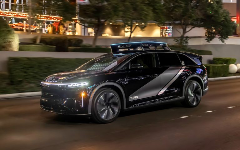 Новая эра роботакси: Lucid, Nuro и Uber на CES