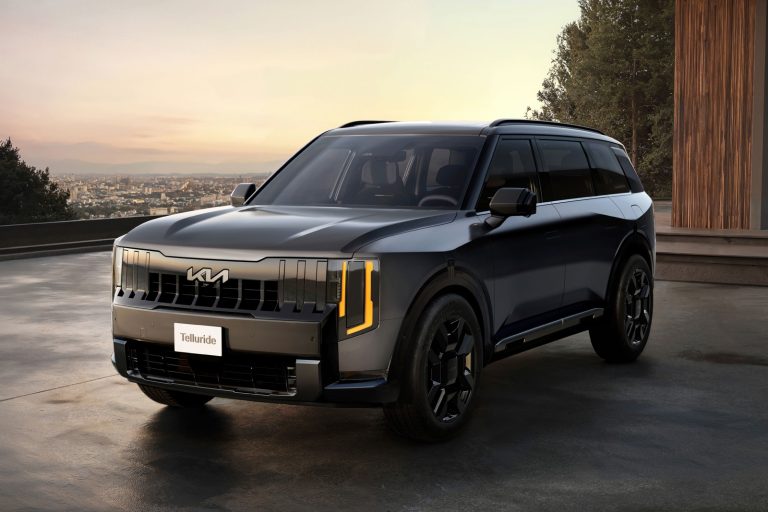 Новый Kia Telluride: Цены и особенности обновленного кроссовера