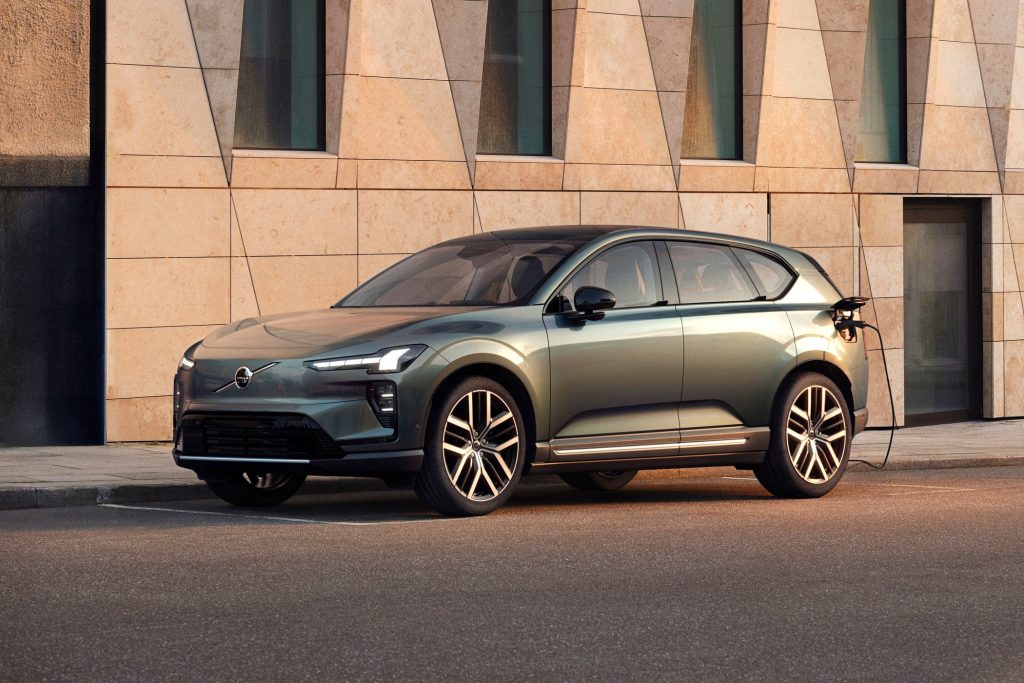 Volvo EX60: Революционный Кроссовер с Уникальным Дизайном и Впечатляющим Запасом Хода