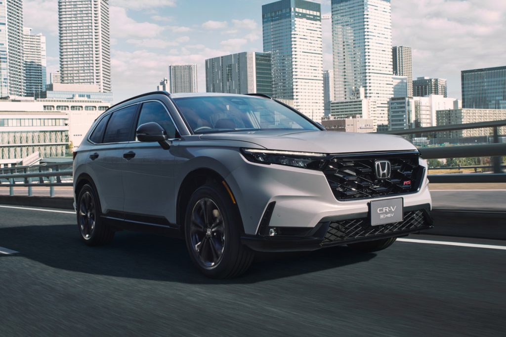 Honda CR-V: Рынок Японии встречает шестое поколение кроссовера