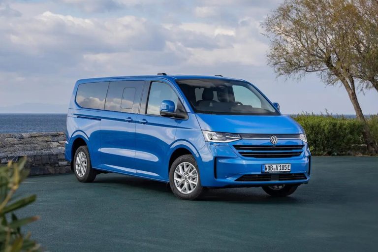 Новые версии Volkswagen Transporter и Caravelle: трансфер для профессионалов