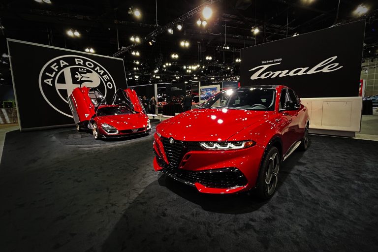 Возрождение Alfa Romeo: Анализ роста продаж 2025 года