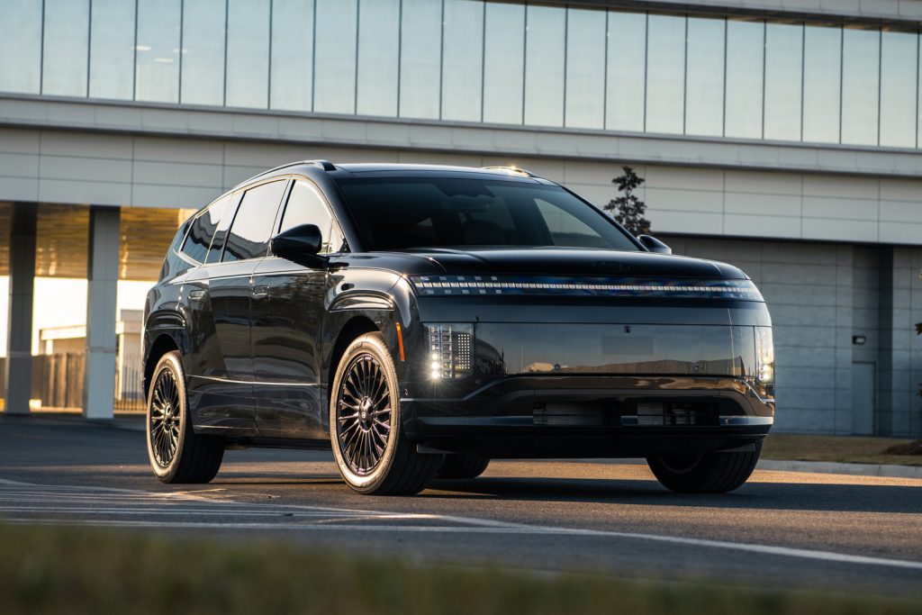 Hyundai Ioniq 9 Calligraphy: Новая «Затемнённая» Спецверсия