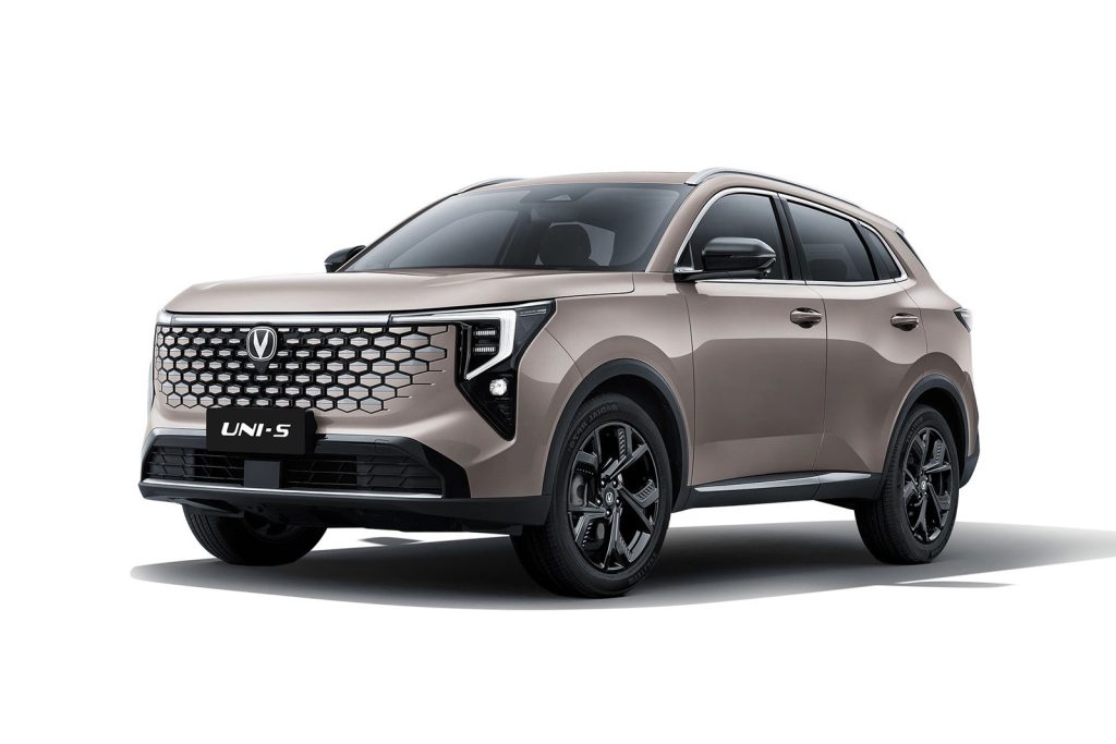 Новый кроссовер Changan Uni-S: что ожидать на российском рынке?