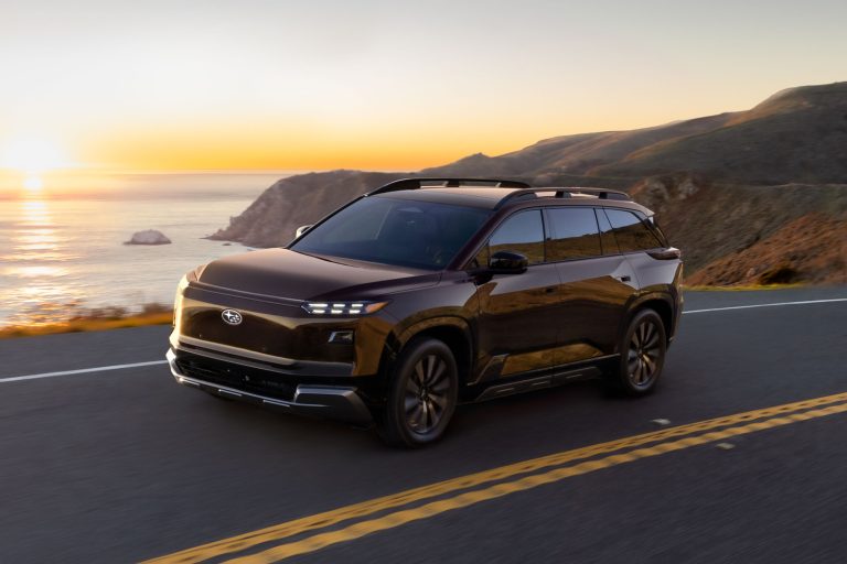 Семейный кроссовер с электрическим сердцем: Subaru представила Getaway