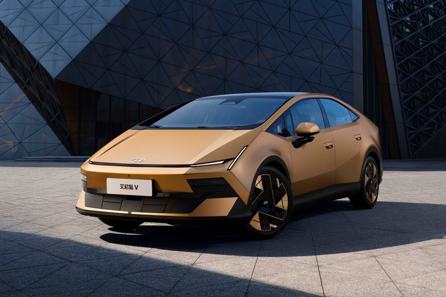 Эффективный седан Hyundai Ioniq V: Новый взгляд на электромобили