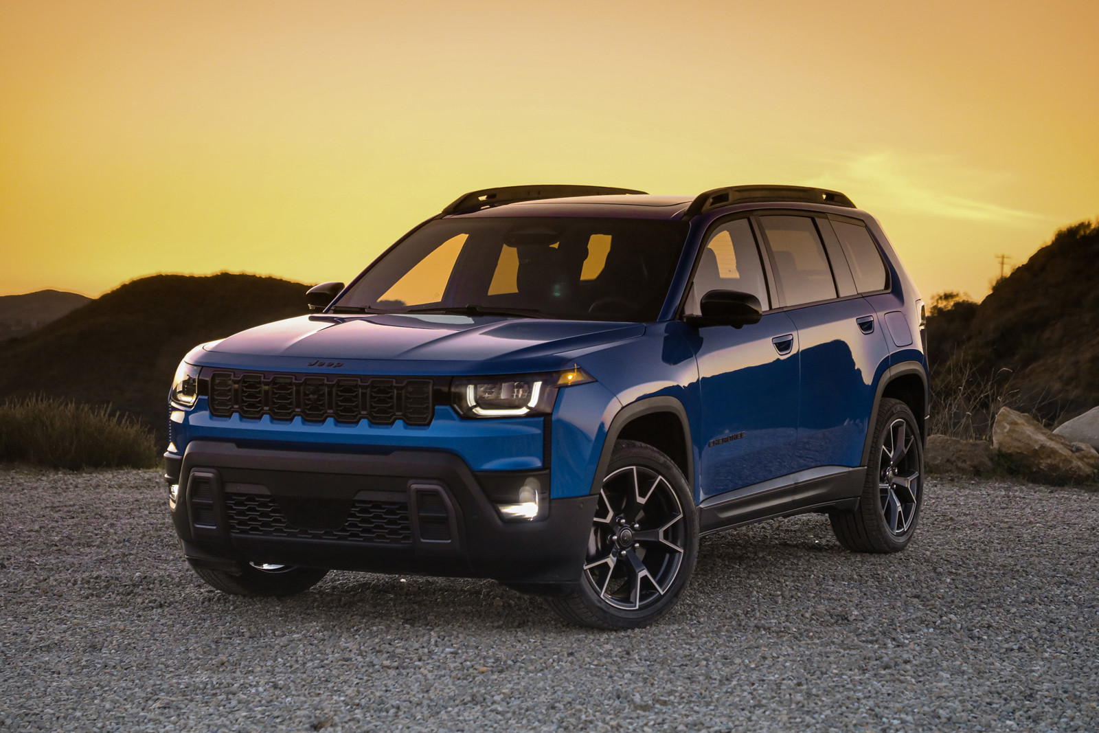 Jeep Cherokee нового поколения: новая платформа, новые горизонты
