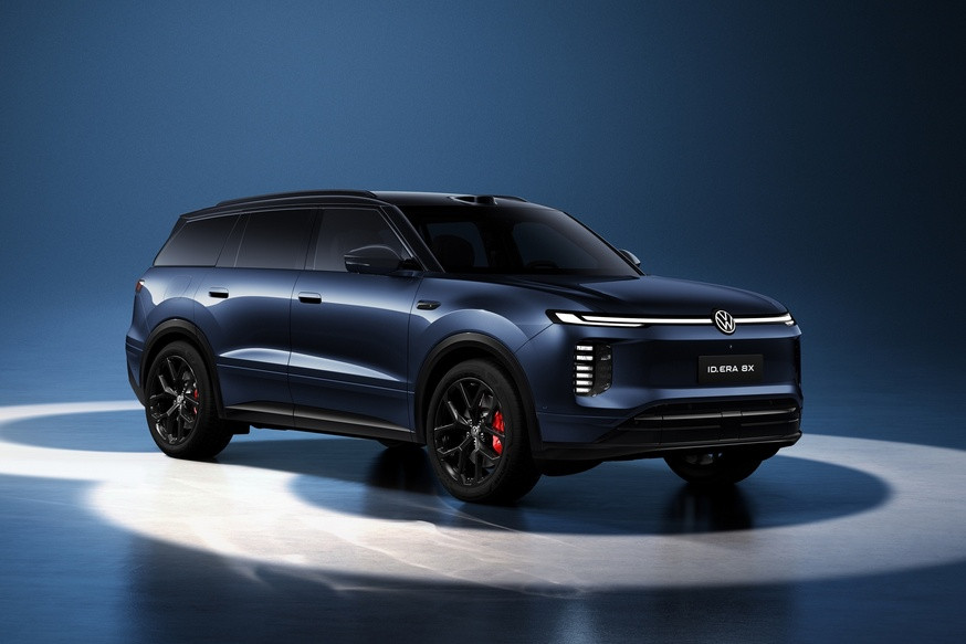 Новый кроссовер Volkswagen ID.Era 8X: Дебютный взгляд на интерьер