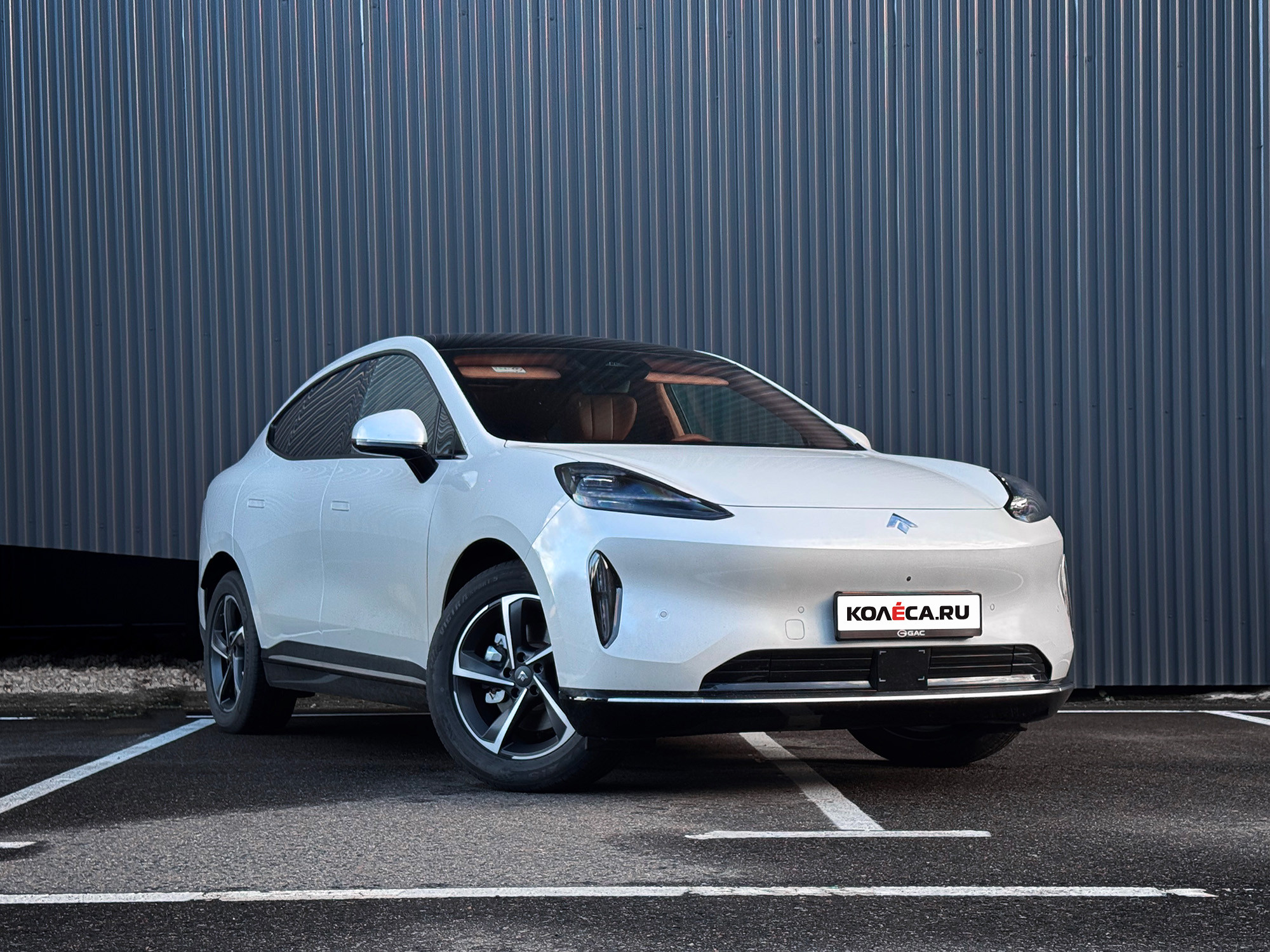 Китайская Tesla: Обзор и Ошибки GAC Hyptec HT