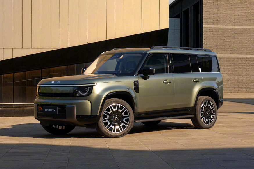 Новый кроссовер BAIC Beijing Xingtan 5X: Вдохновение от Land Rover Defender