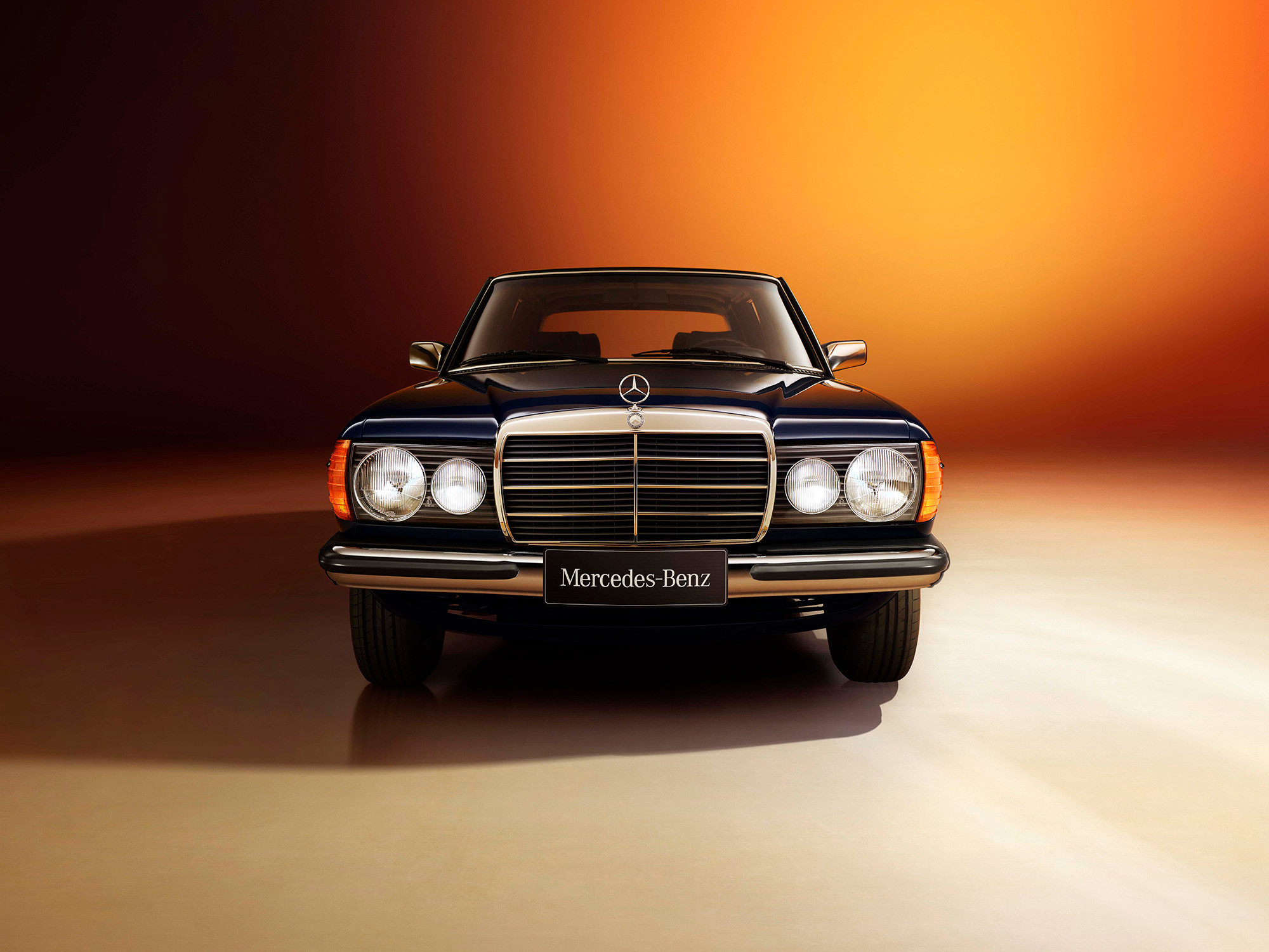 Мир без маркетологов: Как Mercedes-Benz W123 стал символом надежности и вызвал протесты таксистов