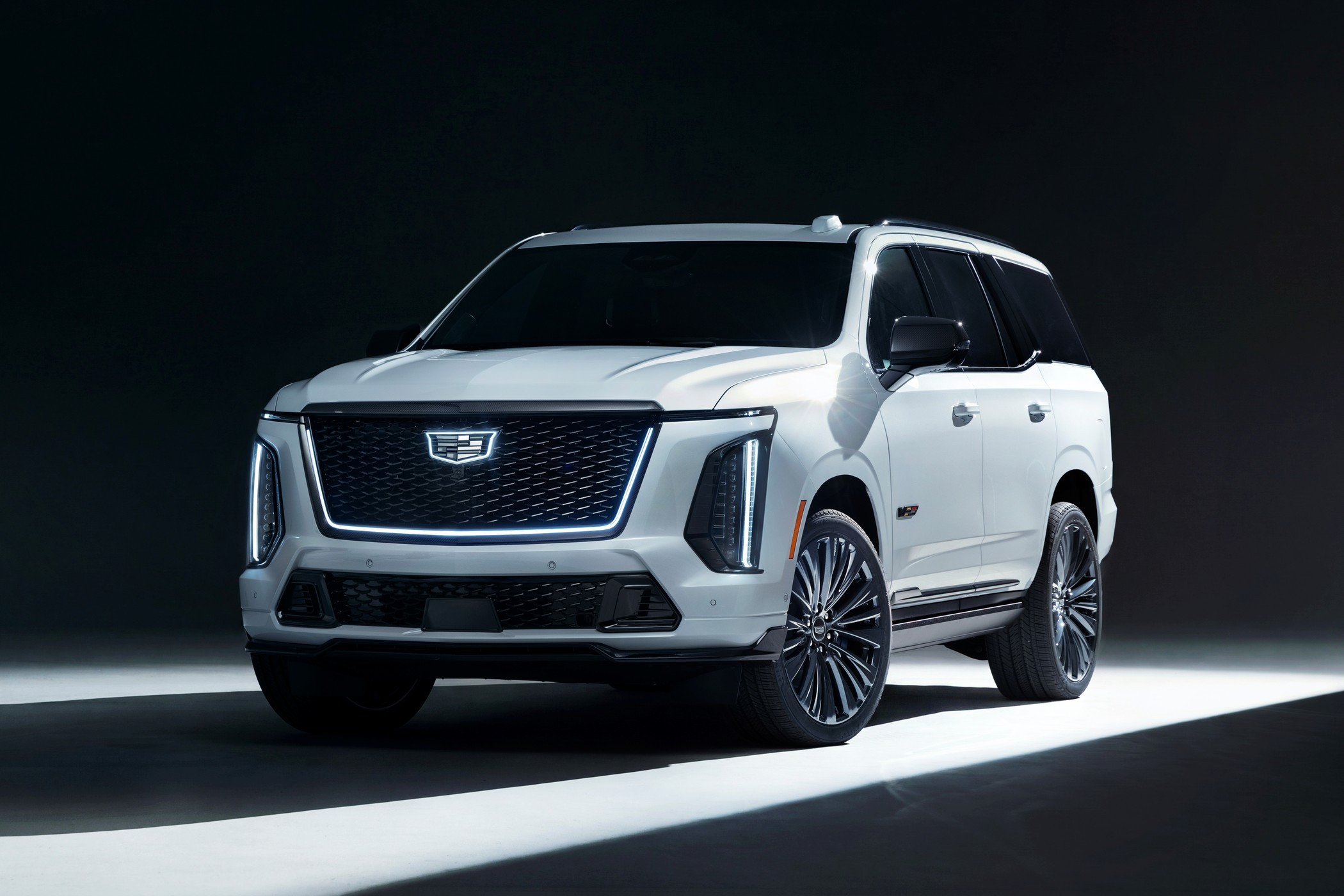 Cadillac Escalade-V: Роскошная юбилейная версия 125th Anniversary